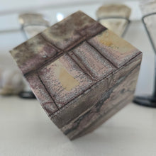 Load image into Gallery viewer, Picture Jasper Spinning Cube
