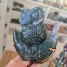 Load image into Gallery viewer, Moss Agate Owl on Moon
