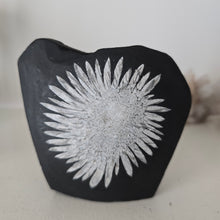 Load image into Gallery viewer, Chrysanthemum Stone Freeform
