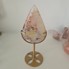 Load image into Gallery viewer, Flower Agate Flame
