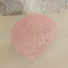 Load image into Gallery viewer, Rose Quartz Raw Chunks
