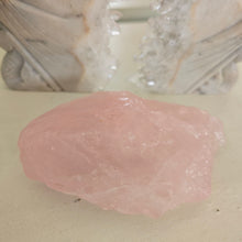 Load image into Gallery viewer, Rose Quartz Raw Chunks
