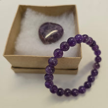 Load image into Gallery viewer, Amethyst Bracelet and Heart Boxset
