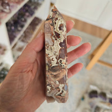 Load image into Gallery viewer, Money Agate Tower
