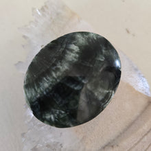Load image into Gallery viewer, Seraphinite Palmstone
