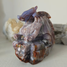 Load image into Gallery viewer, Flower Agate Dragon
