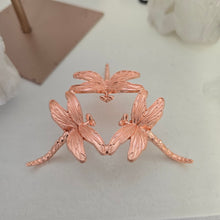 Load image into Gallery viewer, Dragonfly Sphere Stand
