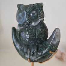 Load image into Gallery viewer, Moss Agate Owl on Moon
