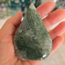 Load image into Gallery viewer, Moss Agate Flame
