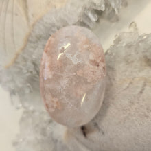 Load image into Gallery viewer, Flower Agate Palmstone
