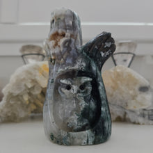 Load image into Gallery viewer, Moss Agate Owl in Tree Stump

