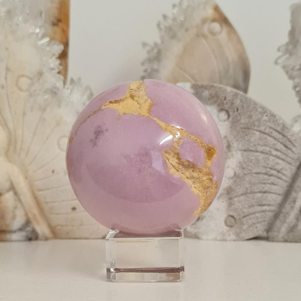 Phosphosiderite Sphere