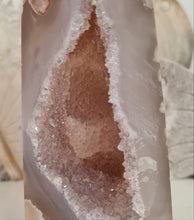 Load image into Gallery viewer, Dark Flower Agate with Druzy

