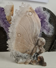 Load image into Gallery viewer, Quartz Cluster Fairy
