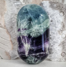 Load image into Gallery viewer, Feather Fluorite Palmstone with Rainbows
