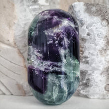 Load image into Gallery viewer, Feather Fluorite Palmstone with Rainbows
