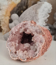 Load image into Gallery viewer, Pink Amethyst Geode

