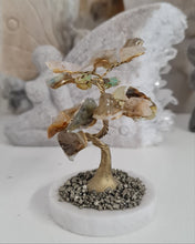 Load image into Gallery viewer, Blue Opal Chip Wire Tree
