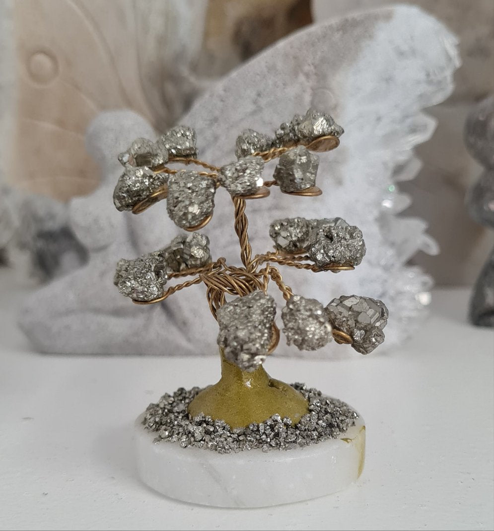Pyrite Chip Wire Tree