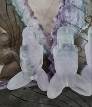Load image into Gallery viewer, Fluorite Kneeling Lady
