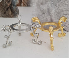 Load image into Gallery viewer, Sphere Stand -- Gold and Silver
