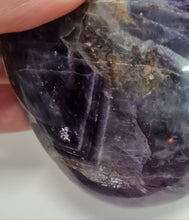 Load image into Gallery viewer, Chevron Amethyst Gallet
