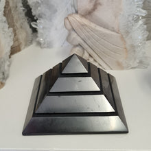 Load image into Gallery viewer, Shungite Pyramid - Saqqara
