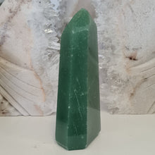 Load image into Gallery viewer, Green Quartz Tower
