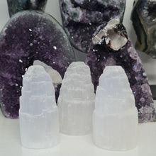 Load image into Gallery viewer, Selenite Tower - 6 cm
