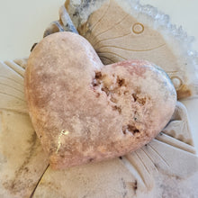 Load image into Gallery viewer, Pink Amethyst Heart
